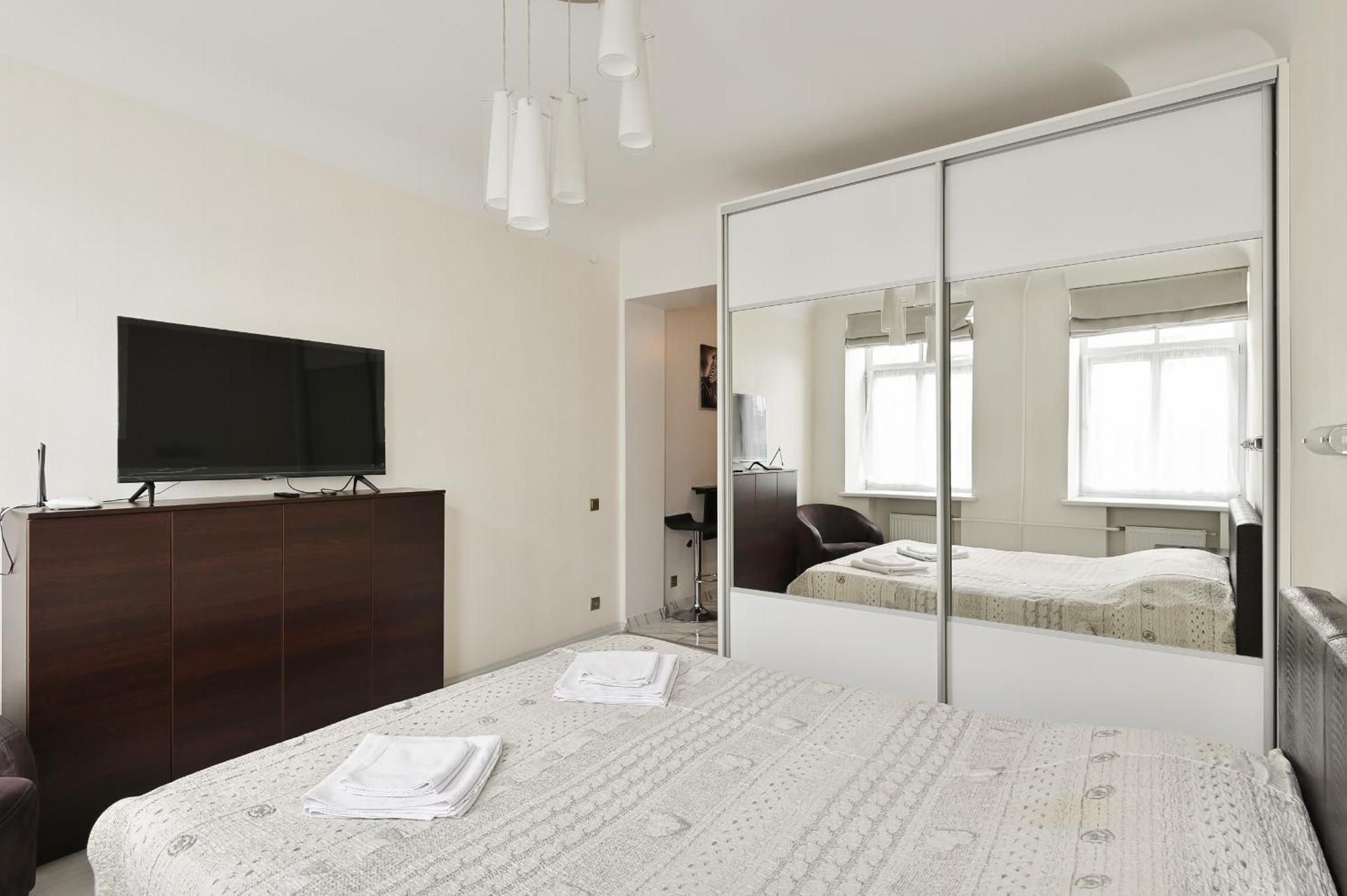Nice & Cheap Apartment And Free Parking Riga Exterior photo